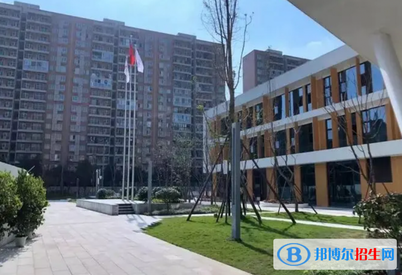 成都花園國際小學2023年入學條件2