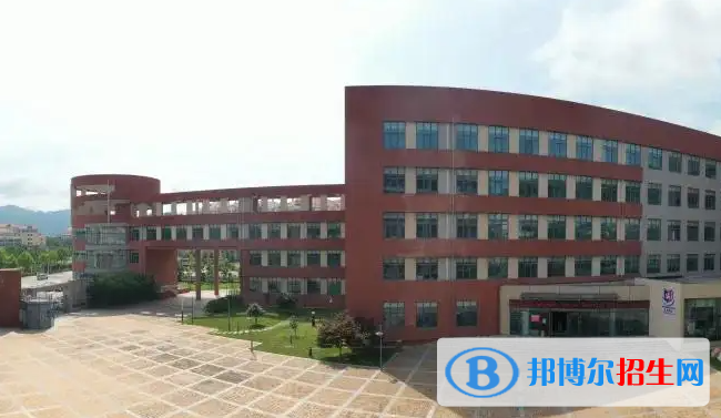 成都孔裔國(guó)際公學(xué)小學(xué)部2023年課程體系