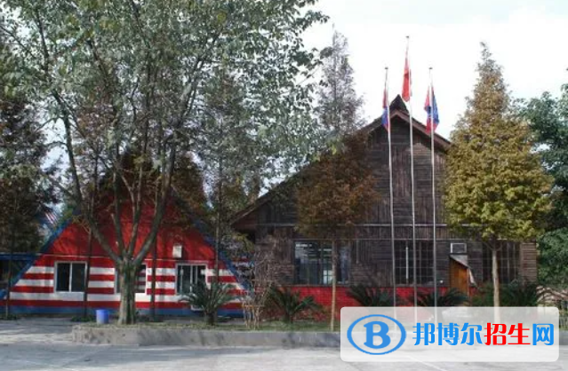 成都麓山國(guó)際光亞學(xué)校小學(xué)部2023年課程體系
