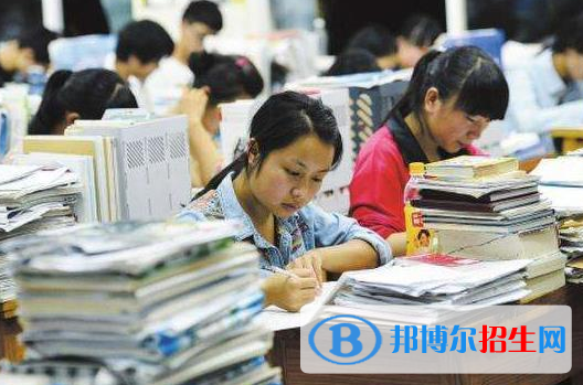 貴州高考本科分數(shù)線匯總（2015-2022年）