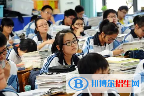 重慶高考一本分數(shù)線匯總（2015-2022年）