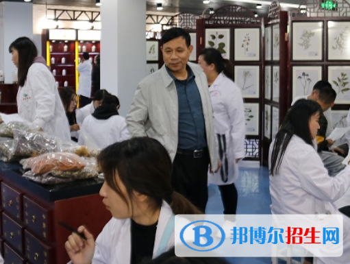 河南2023年職業(yè)中專(zhuān)衛(wèi)校有哪些