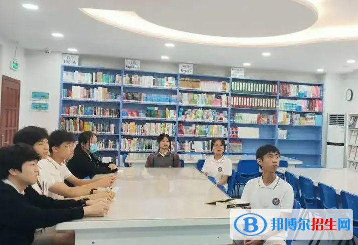 深圳奧斯翰外語學(xué)校初中部2023年入學(xué)條件2