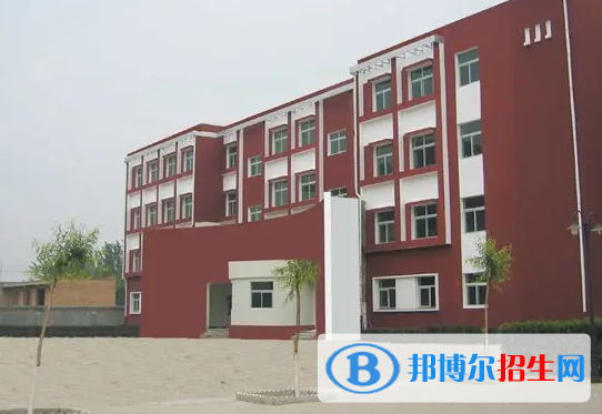 云南2023年初中畢業(yè)報什么中專學(xué)校好