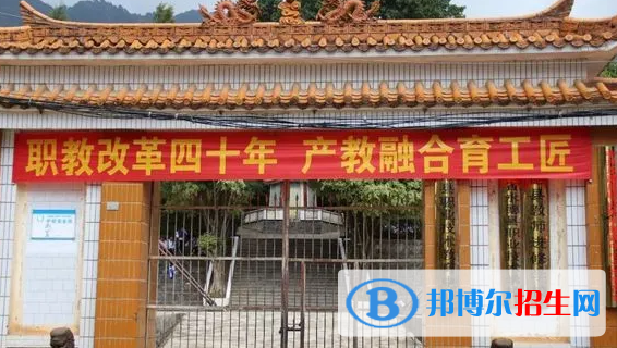 云南2023年初中畢業(yè)報(bào)什么中專(zhuān)學(xué)校最好