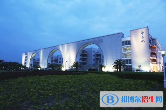 2022 上海對(duì)外經(jīng)貿(mào)大學(xué)全國排名（上海對(duì)外經(jīng)貿(mào)大學(xué)歷年全國排名）-2023年參考