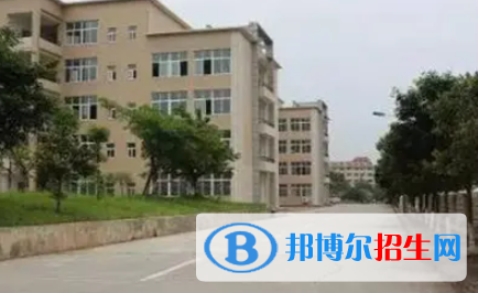廣西2023年有什么計算機學(xué)校好