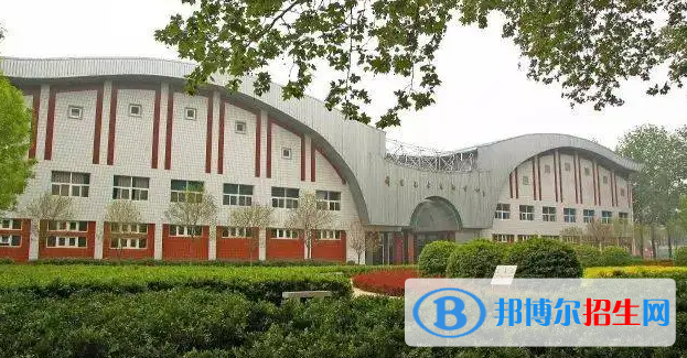 2023新鄉(xiāng)私立高中學(xué)校有哪些，新鄉(xiāng)私立高中學(xué)校排名和簡(jiǎn)介