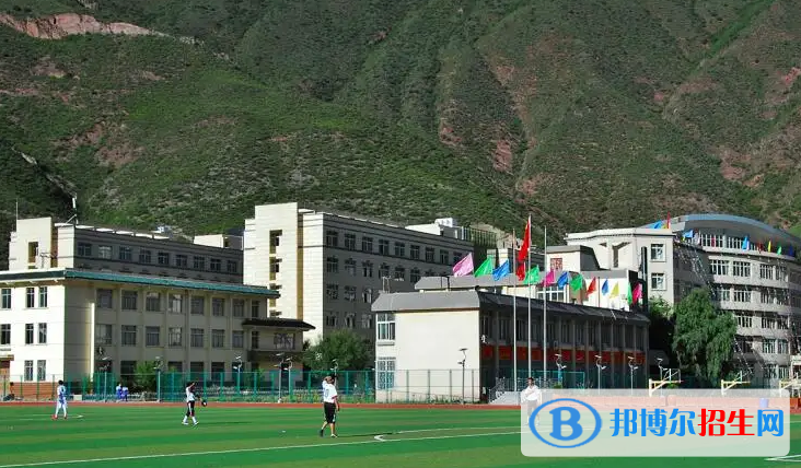  西藏2023年初中畢業(yè)報什么中專學校最好