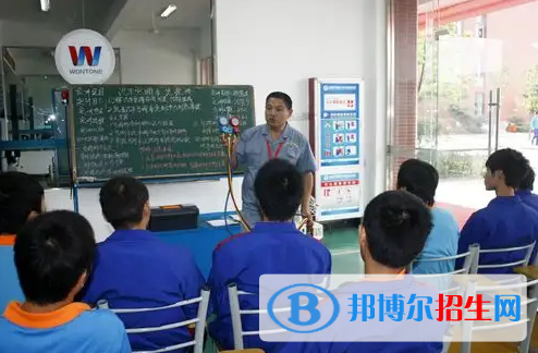  安徽2023年汽修學(xué)校專(zhuān)業(yè)有哪些