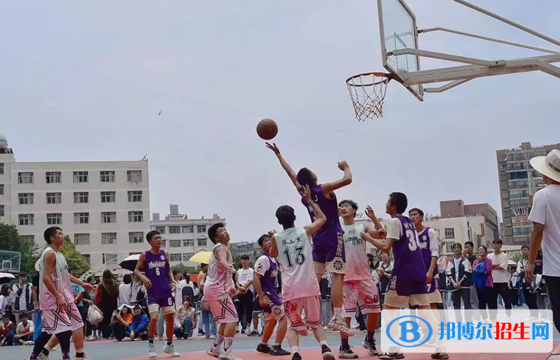  云南2023年中專學(xué)校哪個(gè)專業(yè)好