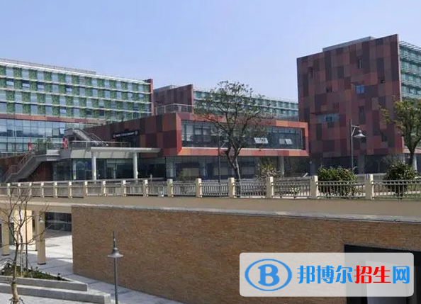 西交利物浦大學(xué)附屬學(xué)校初中部2023年入學(xué)考試2
