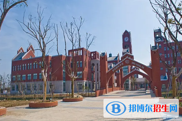 常熟國際學(xué)校初中部2023年入學(xué)條件2
