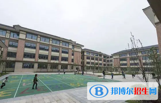 張家港外國語學(xué)校初中部靠譜嗎2
