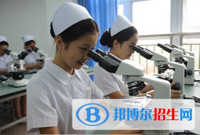 云南2023年衛(wèi)校讀什么專(zhuān)業(yè)有前途
