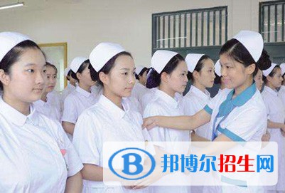 蘭州2023年初中生學(xué)衛(wèi)校好嗎
