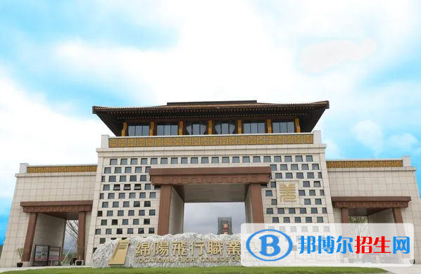 2023四川文科220分左右能上什么好大學（本省大學+外省大學）