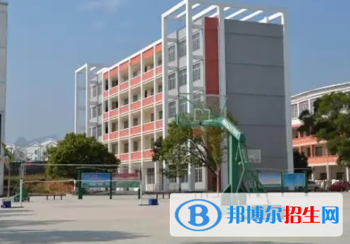 廣西2023年去讀計(jì)算機(jī)學(xué)校好嗎