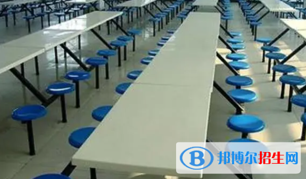 華東師范大學澄邁實驗中學2023年宿舍條件