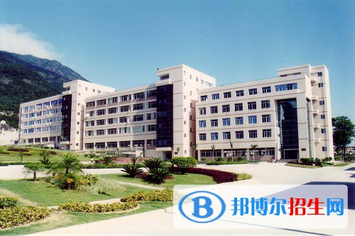 成都2023年鐵路學(xué)校哪里比較好