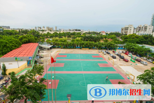海口市中考數(shù)學(xué)總分(滿分）是多少（附?？谑兄锌汲煽儾樵?nèi)肟冢? width=