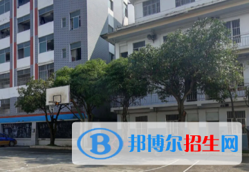 廣西2023年初中生讀什么計算機學校最好