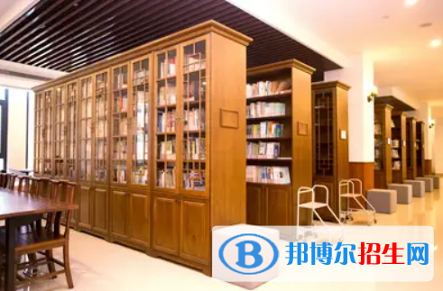 上海融育國(guó)際學(xué)?？孔V嗎