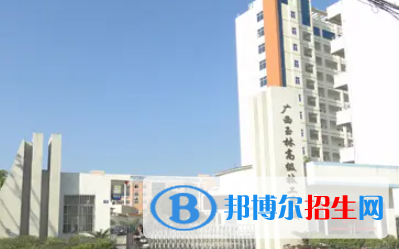 廣西2023年男生上計算機學(xué)校學(xué)什么專業(yè)好