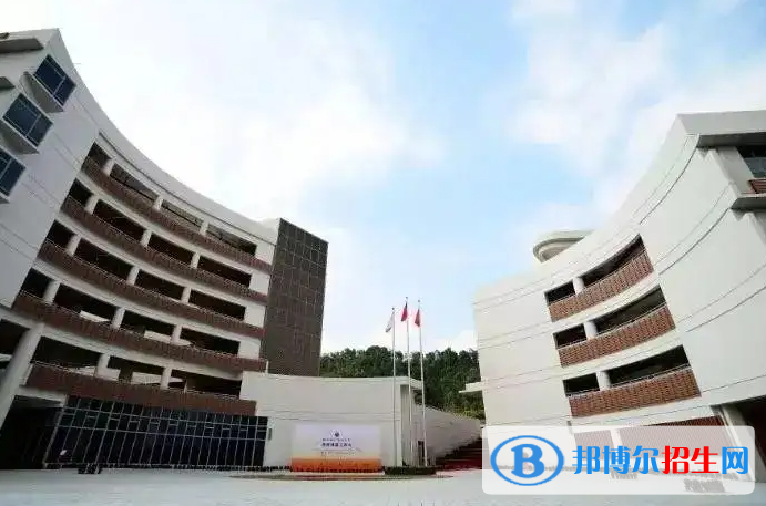 重慶耀中國(guó)際學(xué)校高中部2023年入學(xué)條件2