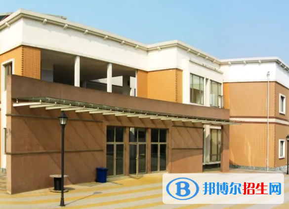 重慶第一雙語學(xué)校國際高中2023年錄取分?jǐn)?shù)線2