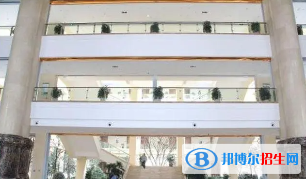 重慶巴川國(guó)際高級(jí)中學(xué)2023年錄取分?jǐn)?shù)線