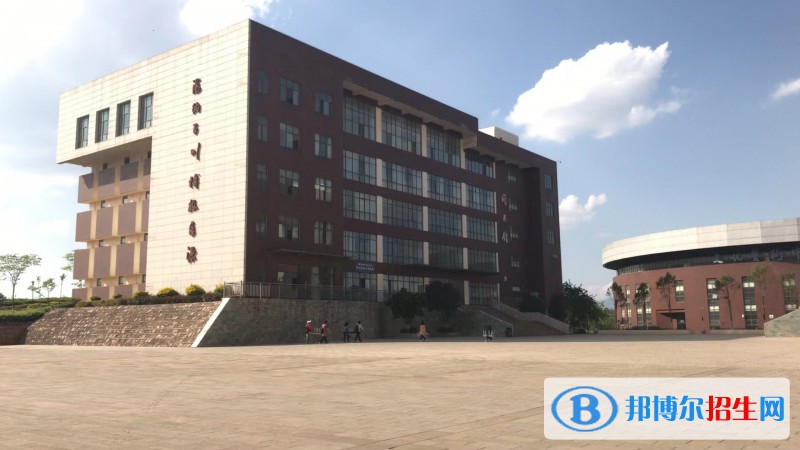 云南2023年初中畢業(yè)報什么中專學(xué)校最好