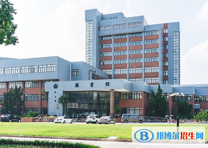 四川2023年上什么職業(yè)技術(shù)計算機學校好