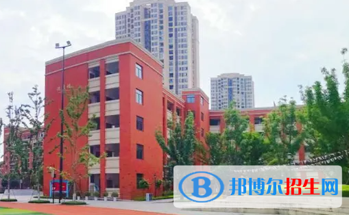 重慶史迪威外語學(xué)校初中部2023年學(xué)費(fèi)標(biāo)準(zhǔn)2