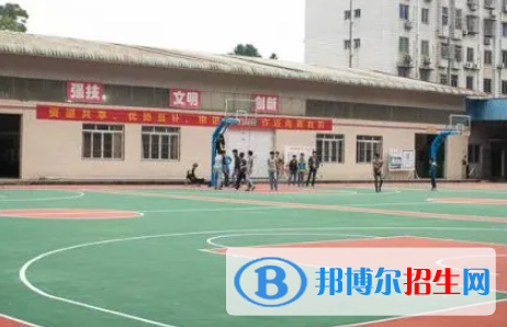 廣西2023年女生讀計(jì)算機(jī)學(xué)校好嗎