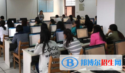 廣西2023年女生讀計算機(jī)學(xué)校好不好