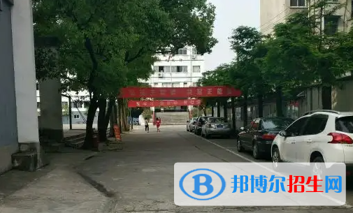 安徽2023年讀什么汽修學(xué)校好