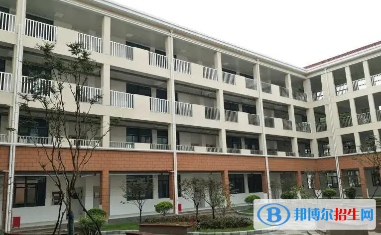 英領國際學校南京校區(qū)2023年學費標準2