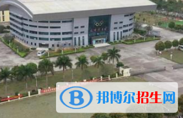廣西2023年哪個(gè)計(jì)算機(jī)學(xué)校最好