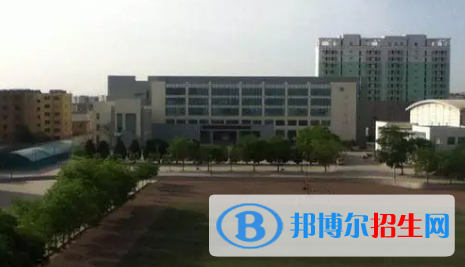 金昌的高中排名前十名的學校（金昌高中）