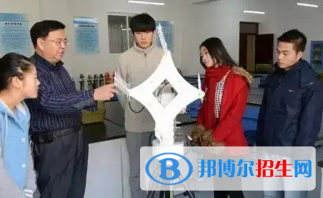 大學(xué)應(yīng)用氣象技術(shù)專業(yè)可以從事哪些工作？