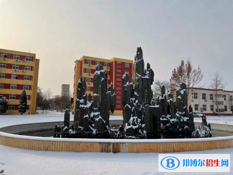 石家莊2023年讀計(jì)算機(jī)學(xué)校多少錢(qián)