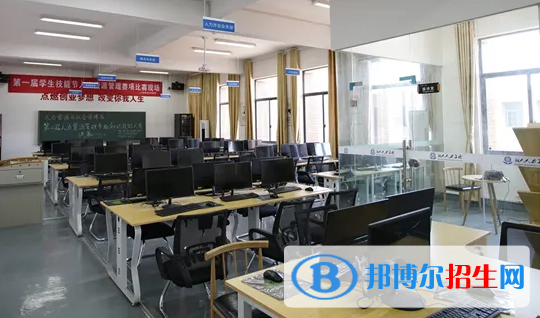大學(xué)勞動與社會保障專業(yè)可以從事哪些工作？