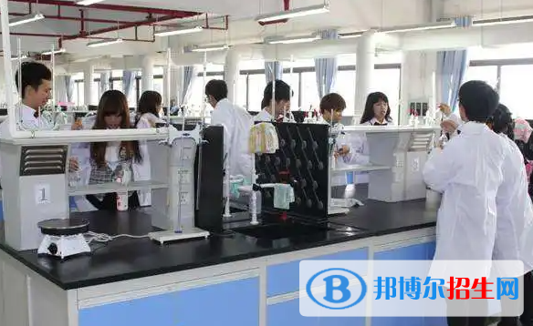 大學(xué)化學(xué)工程與工業(yè)生物工程專業(yè)可以從事哪些工作？