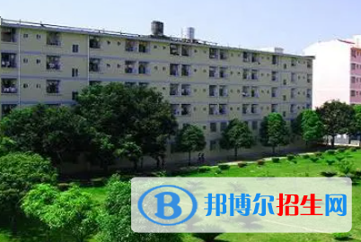 廣西2023年有什么計(jì)算機(jī)學(xué)校