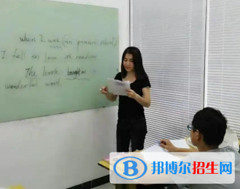 大學(xué)土耳其語專業(yè)可以從事哪些工作？