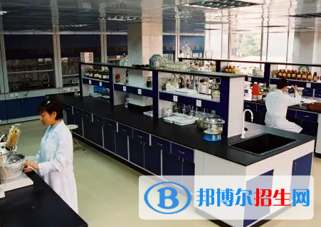 大學地球化學專業(yè)可以從事哪些工作？