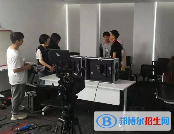 杭州2023年沒(méi)初中畢業(yè)能上中專學(xué)校