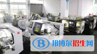 浙江2023年中專學(xué)校和中專有什么區(qū)別