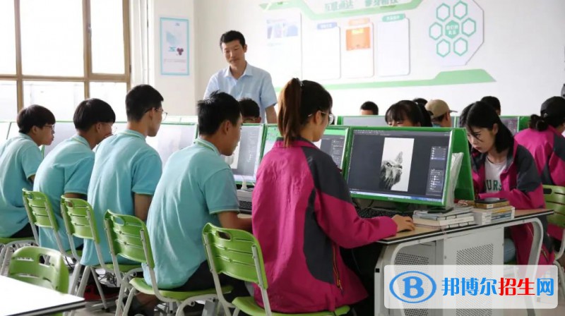 蘭州2023年現(xiàn)在上計算機(jī)學(xué)校學(xué)啥好
